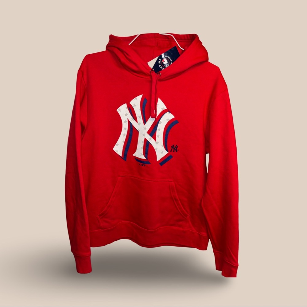 Fanatics MLB - New York Yankees Red Hoodie - Men’s L - NWT